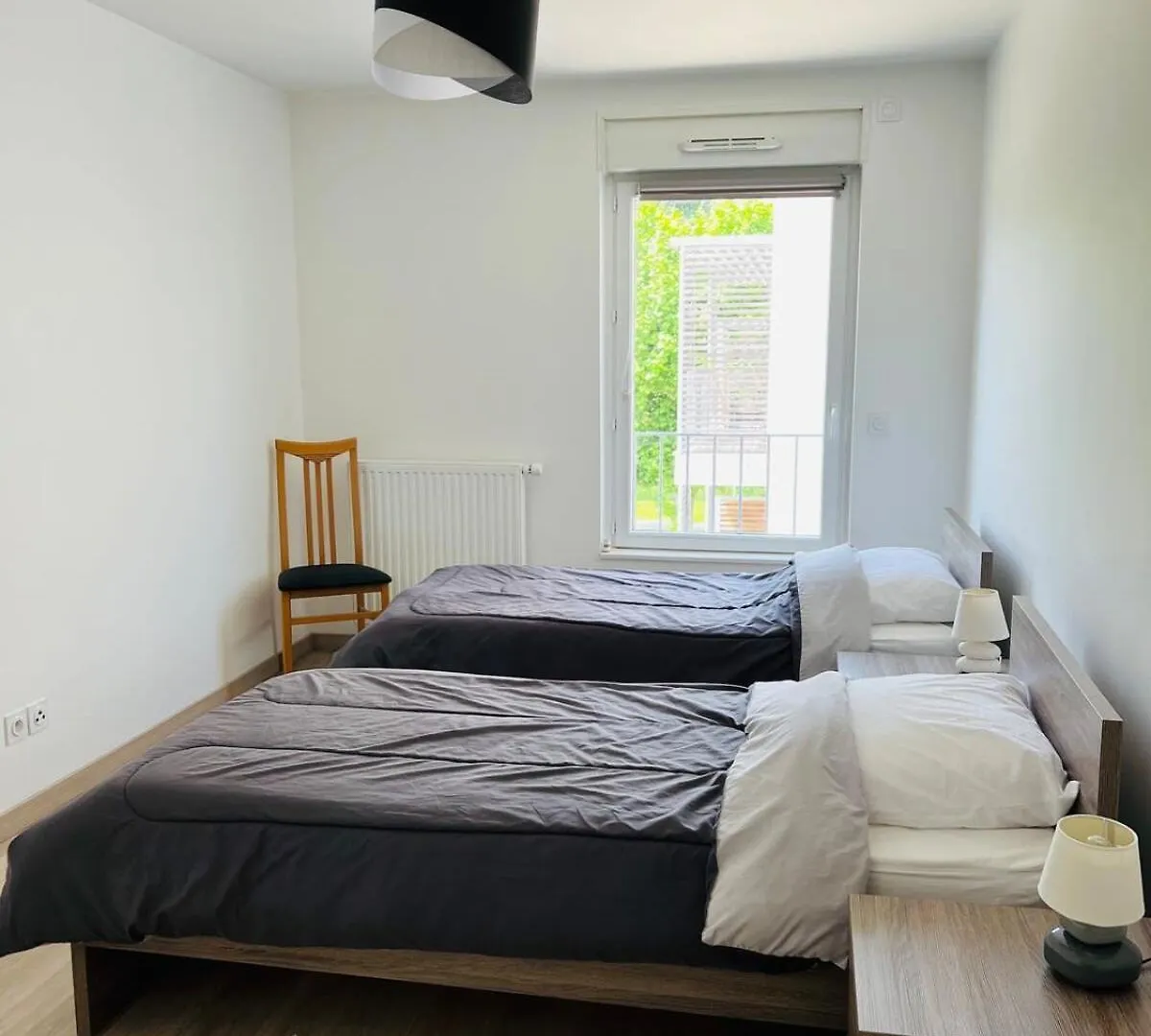 Residence 3 Bord Du Lac Logement T3 Piscine Spa Aix-les-Bains 0*,